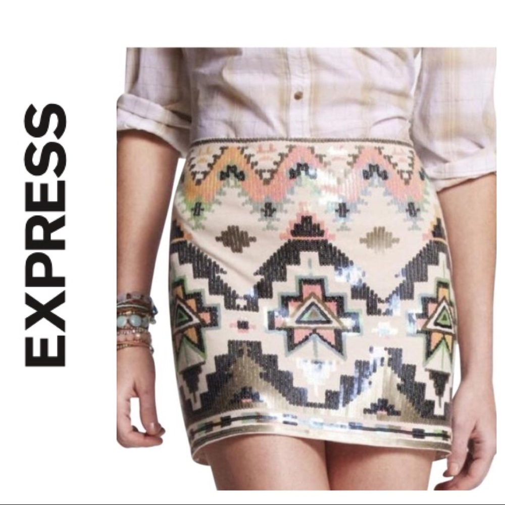 EXPRESS SEQUIN TRIBAL PRINT MINI SKIRT SMALL